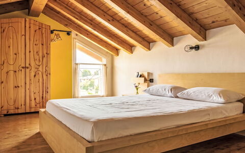 Tiny Loft: Swimming Pool, Residential Area, Thermae, Resort, Composite Material, Leisure, Estate, Artificial Turf, Hacienda, Villa
