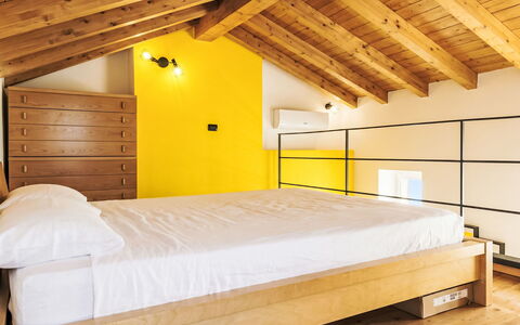 Tiny Loft: Swimming Pool, Residential Area, Thermae, Resort, Composite Material, Leisure, Estate, Artificial Turf, Hacienda, Villa