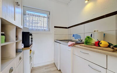 Accommodation:&nbsp;Gabi 200.1