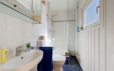 Accommodation:&nbsp;Gabi 200.2