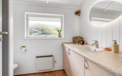 Kristanna - 1.2Km from the Sea: Plumbing Fixture, Flooring, Tap, Plumbing, Floor, Bathroom, Sink, Ceiling, Bathroom Sink, Tile
