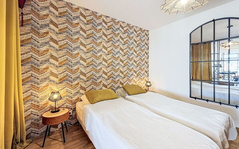 Sombreuil: Interior Design, Wall, Flooring, Floor, Bedroom, Textile, Ceiling, Linens, Furniture, Bed
