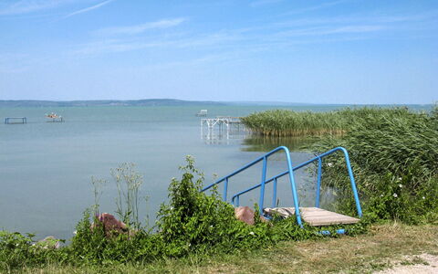 Siofok 46: Coastal And Oceanic Landforms, Sea, Ocean, Coast, Shore, Sound, Tropics, Bay, Inlet, Boats And Boating--Equipment And Supplies