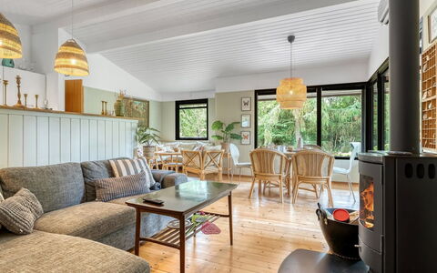 Siggi - 400M from the Sea: Furniture, Interior Design, Flooring, Couch, Wood, Ceiling, Floor, Living Room, Table, Light Fixture