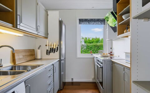 Snioulf - 800M from the Sea: Kitchen, Kitchen Appliance, Major Appliance, Countertop, Interior Design, Wood, Flooring, Kitchen Sink, Furniture, Home Appliance