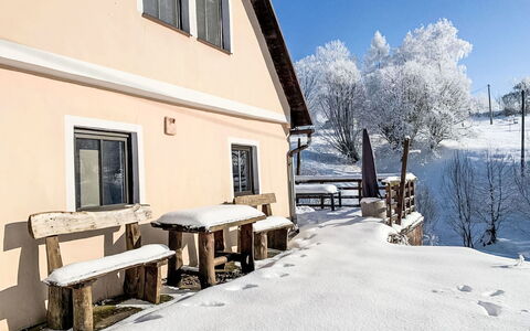 Babí: Residential Area, Apartment, Estate, Resort, Mansion, Balcony, Villa, Swimming Pool