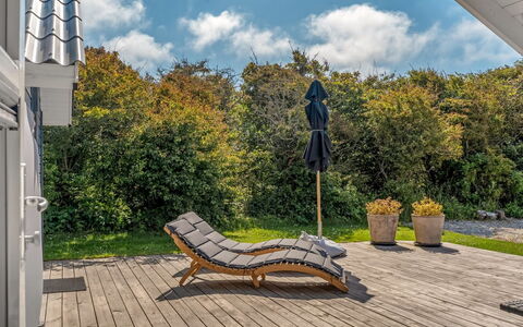 Skakke - 350M to the Fjord: Wood, Outdoor Furniture, Hardwood, Wood Flooring, Deck, Shade, Plank, Wood Stain, Porch, Eco Hotel