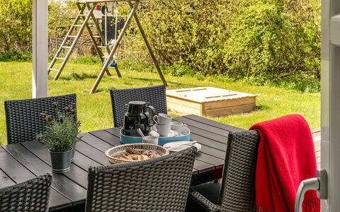 Skakke - 350M to the Fjord: Residential Area, Apartment, Estate, Resort, Mansion, Balcony, Villa, Swimming Pool