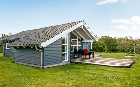 Skakke - 350M to the Fjord: Residential Area, Apartment, Estate, Resort, Mansion, Balcony, Villa, Swimming Pool