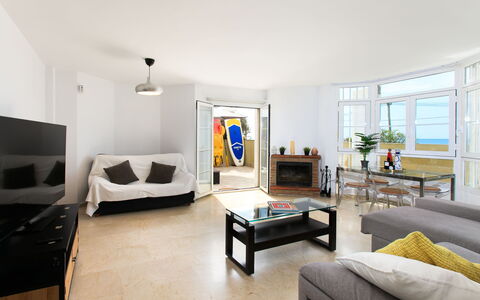 La Samba Beachfront: Residential Area, Apartment, Estate, Resort, Mansion, Balcony, Villa, Swimming Pool