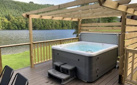 Invergarry Combi: Residential Area, Apartment, Estate, Resort, Mansion, Balcony, Villa, Swimming Pool