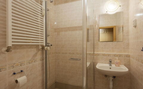 Patti 2: Residential Area, Apartment, Estate, Resort, Mansion, Balcony, Villa, Swimming Pool