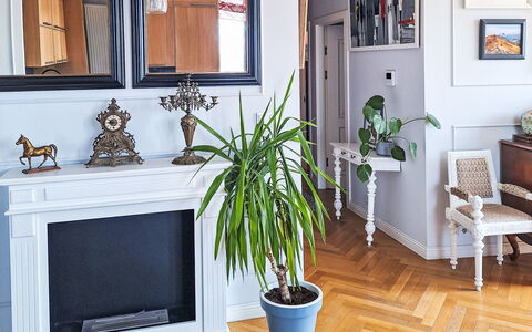 Dzielna: Furniture, Interior Design, Flooring, Floor, Wood Flooring, Wood, Chair, Ceiling, Kitchen & Dining Room Table, Table