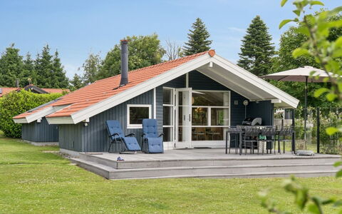 Naninja - 680M from the Sea: Home, Cottage, Estate, Shade, Resort, Garden Buildings, Siding, Porch, Outdoor Furniture, Eco Hotel