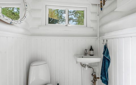 Armund - 50M from the Sea: Plumbing Fixture, Plumbing, Tap, Bathroom, Ceiling, Toilet, Sink, Light Fixture, Design, Hardwood