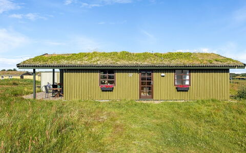 Satu - 1.5Km from the Sea: Grass, Grassland, Ecoregion, Landscape, Plain, Land Lot, Rural Area, Roof, Cottage, Prairie