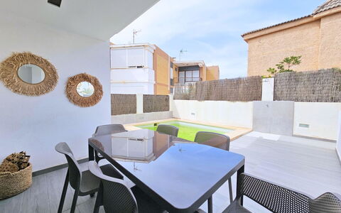Sweet Home Cabo de Palos: Apartment, Architecture, Residential Area, Condominium, Composite Material, Urban Design, Balcony, Mixed-Use, Shade