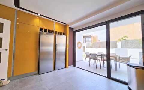 Sweet Home Cabo de Palos: Apartment, Architecture, Residential Area, Condominium, Composite Material, Urban Design, Balcony, Mixed-Use, Shade