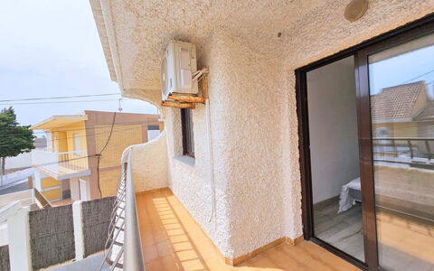 Sweet Home Cabo de Palos: Apartment, Architecture, Residential Area, Condominium, Composite Material, Urban Design, Balcony, Mixed-Use, Shade
