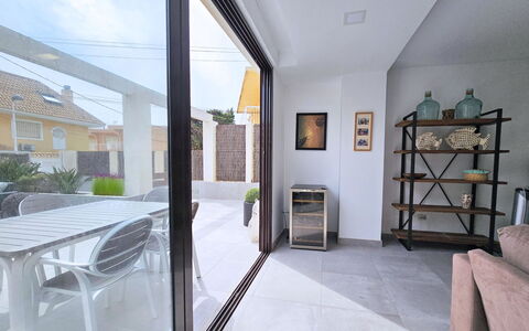 Sweet Home Cabo de Palos: Apartment, Architecture, Residential Area, Condominium, Composite Material, Urban Design, Balcony, Mixed-Use, Shade
