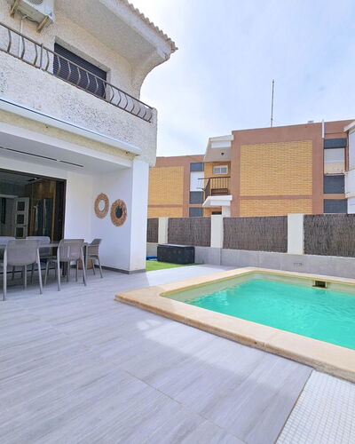 Sweet Home Cabo de Palos: Residential Area, Architecture, Home, Floor, Flooring, Composite Material, Apartment, Swimming Pool, Estate, Tile