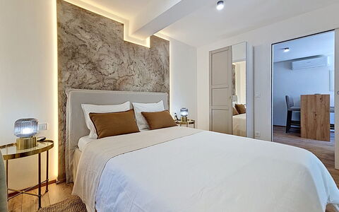 Dalmatica: Apartment, Architecture, Residential Area, Condominium, Composite Material, Urban Design, Balcony, Mixed-Use, Shade