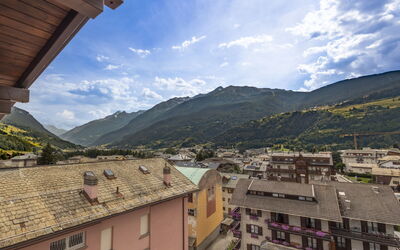 Accommodation:&nbsp;Condominio Europa 37.1