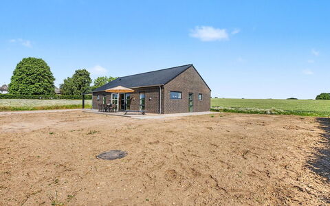 Iolani - 2.2Km from the Sea: Roof, Rural Area, Land Lot, Cottage, Farmhouse, Barn, Shed, Farm, Meteorological Phenomenon, Garden Buildings
