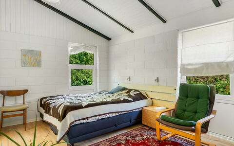 Milo - 200M to the Fjord: Furniture, Interior Design, Flooring, Wall, Floor, Ceiling, Bedroom, Wood, Bed, Room