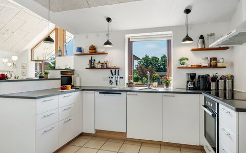 Sonsee - 300M to the Fjord: Kitchen, Kitchen Appliance, Countertop, Interior Design, Flooring, Cabinetry, Major Appliance, Wood, Ceiling, Furniture