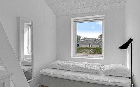 Gundula - 1.3Km from the Sea: Wall, Wood, Ceiling, Floor, Flooring, Bedroom, Interior Design, Bed, Room, Bedding