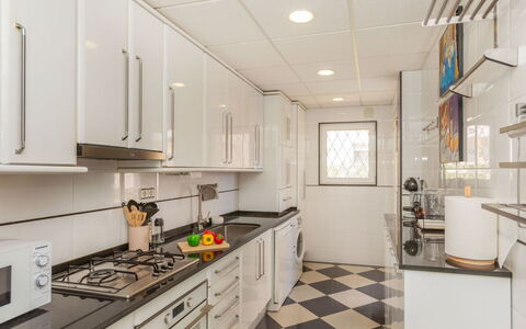 Maritim: Kitchen, Flooring, Interior Design, Kitchen Appliance, Major Appliance, Countertop, Floor, Wood, Cabinetry, Ceiling