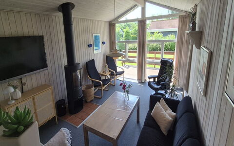 Vinny - 1Km from the Sea: Wood, Furniture, Flooring, Floor, Interior Design, Home, Living Room, Room, Ceiling, Door