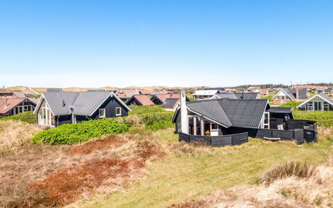 Eldmar - 500M from the Sea: Roof, Cottage, Architecture, Home, House, Rural Area, Land Lot, Slope, Siding, Prairie