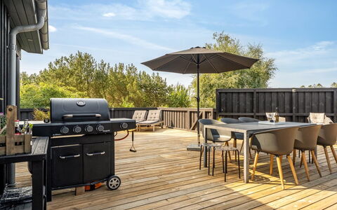 Ozrenka - from the Sea: Wood, Outdoor Furniture, Furniture, Outdoor Table, Garden, Hardwood, Deck, Wood Stain, Chair, Patio