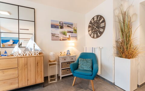 Cosy @ Sea with Terrace: Furniture, Interior Design, Flooring, Wood, Floor, Room, Ceiling, Lighting, Living Room, Table