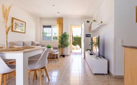 Lisa: Interior Design, Flooring, Furniture, Floor, Home, Apartment, Living Room, Kitchen & Dining Room Table, Room, Chair