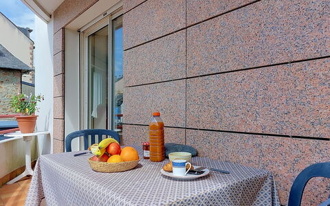 Hotel de Ville: Composite Material, Brick, Tile, Shade, Wood Stain, Houseplant