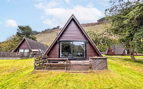 Loch Oich View (Lodge 6): Furniture, Kitchen & Dining Room Table, Chair, Floor, Sea, Balcony, Ocean, Resort, Eco Hotel, Dining Room