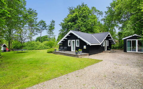Maini - 30Km from the Sea: House, Home, Cottage, Estate, Farmhouse, Garden, Siding, Landscaping, Lawn, Garden Buildings