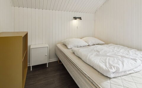 Maini - 30Km from the Sea: Bedroom, Wood, Floor, Flooring, Ceiling, Bed, Interior Design, Bed Sheet, Bedding, Bed Frame