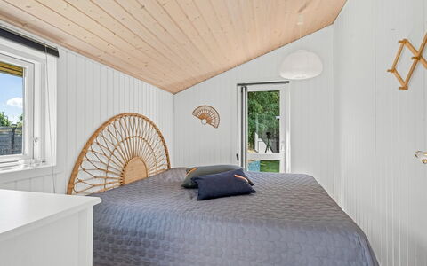 Gertraud - 600M from the Sea: Wood, Interior Design, Ceiling, Bedroom, Flooring, Lighting, Floor, Bed, Furniture, Bed Frame