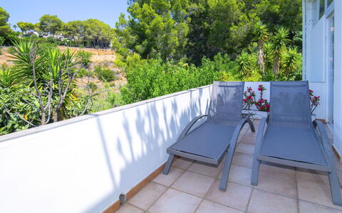 Castillo: Outdoor Furniture, Shade, Eco Hotel, Balcony, Houseplant