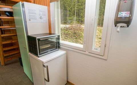 Juhlamenot Mökki 11: Family Car, Apartment, Luxury Vehicle, Mid-Size Car, Parking, Sedan, Compact Car, City Car