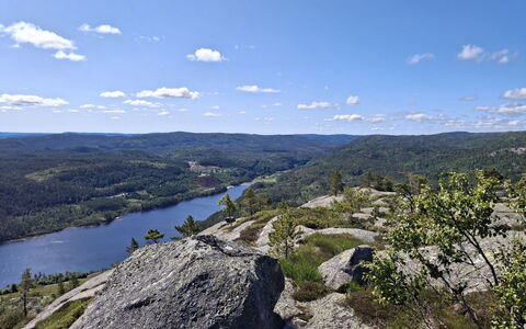 Hellebu: Mountainous Landforms, Mountain, Hill, Highland, Wilderness, Landscape, Terrain, Rock, Tarn, Fell