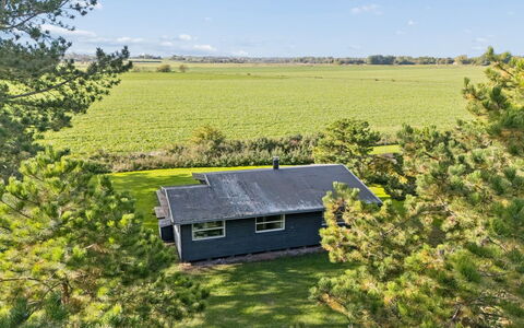Vilmar - 450M from the Sea: Grass, House, Roof, Grassland, Home, Cottage, Plain, Landscape, Rural Area, Land Lot