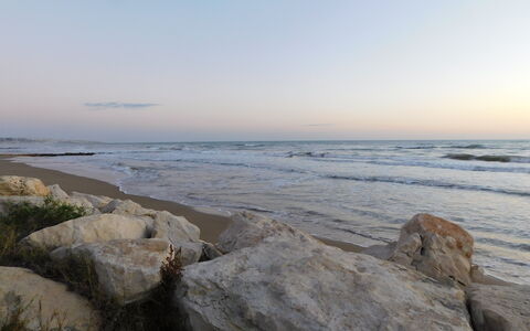 Villa Didymos: Sky, Blue, Water, Body Of Water, Water Resources, Natural Environment, Horizon, Coast, Beach