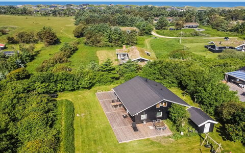 Ruka - 600M from the Sea: Wood, Home, Furniture, Ceiling, Cottage, Living Room, Hardwood, Chair, Wood Flooring