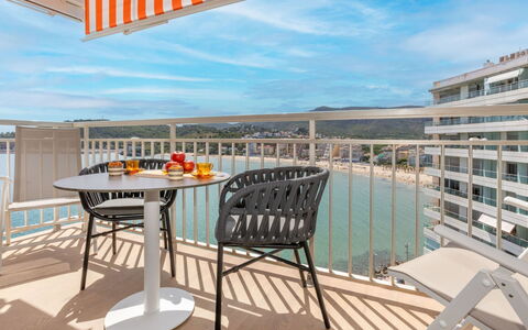 Las Vegas Ii: Apartment, Condominium, Mixed-Use, Hotel, Balcony