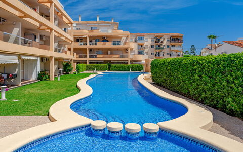 Playa sur: Apartment, Condominium, Mixed-Use, Hotel, Balcony